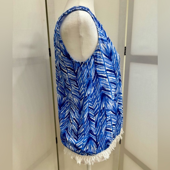 Lilly Pulitzer Kipper Tank Blouse. Lapis Blue . Size Extra Small - Picture 3 of 10